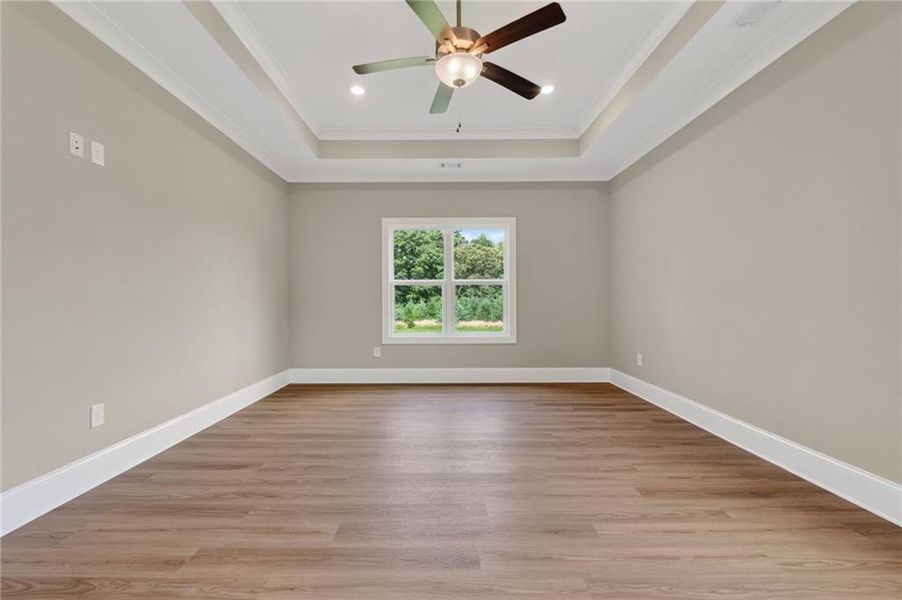 Spacious, unfurnished interior of a new home in , Hampton (Image 17).
