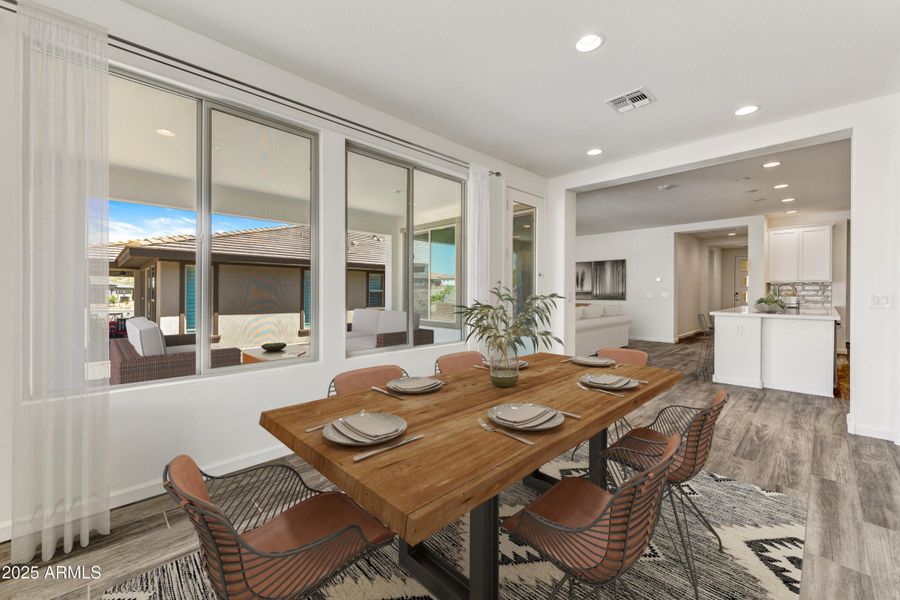 012_Virtually Staged Dining Room 012_Virtually Staged Dining Room