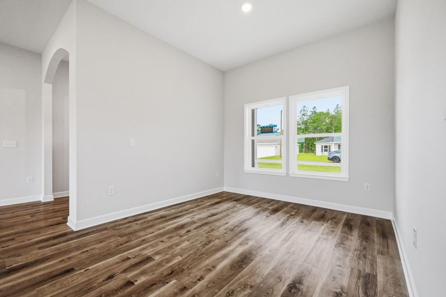 Spacious, unfurnished interior of a new home in Southern Charm, Crestview (Image 41).