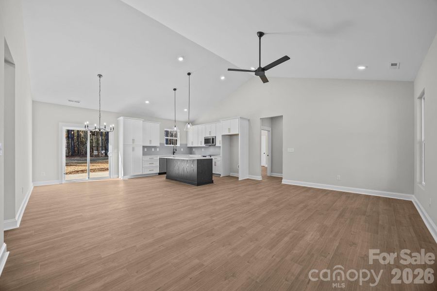 Spacious, unfurnished interior of a new home in , Lincolnton (Image 18).