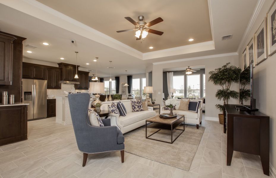 Gathering room with optional tray ceiling, open to the kitchen