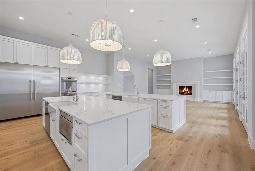 Furnished interior view inside a new home in , Dallas (Image 10).