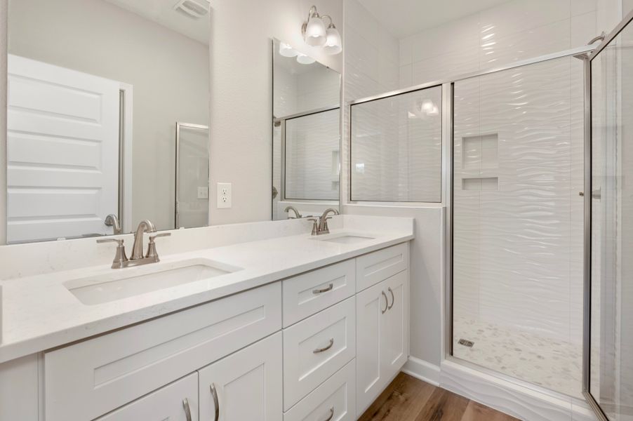 Representative furnished interior of a home built from the Austin by CJL Homes in Blossom Grove, Crestview (Image 9).