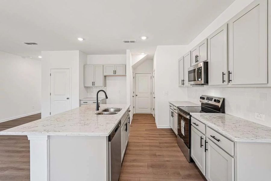 Kitchen featuring Artisan Collection Finishes