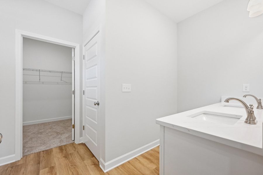 6116 mildreds wy-28