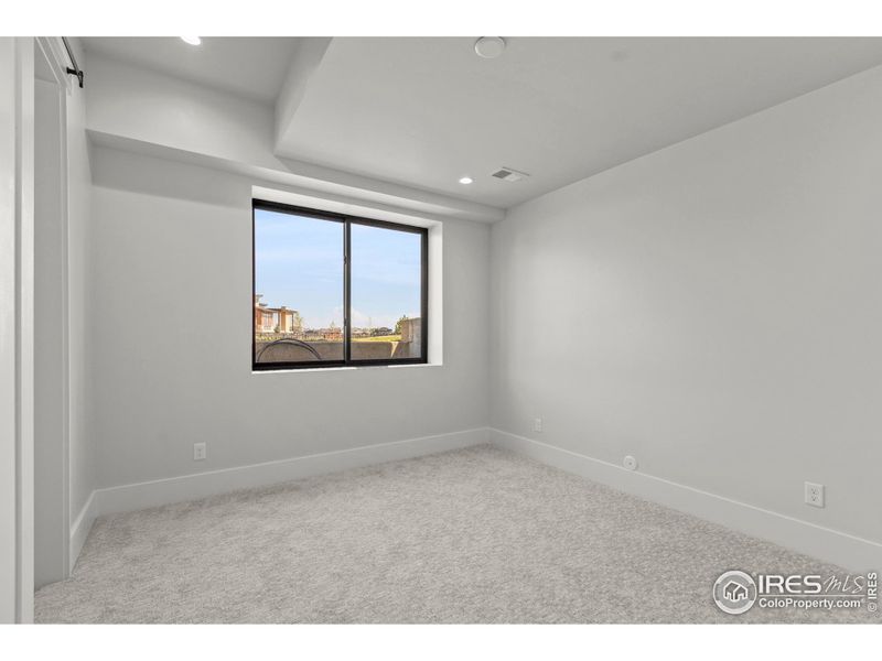 Spacious, unfurnished interior of a new home in , Berthoud (Image 19).