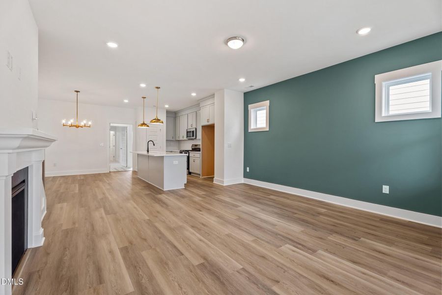 Open Floor Plan - Sonny & Cher Interior