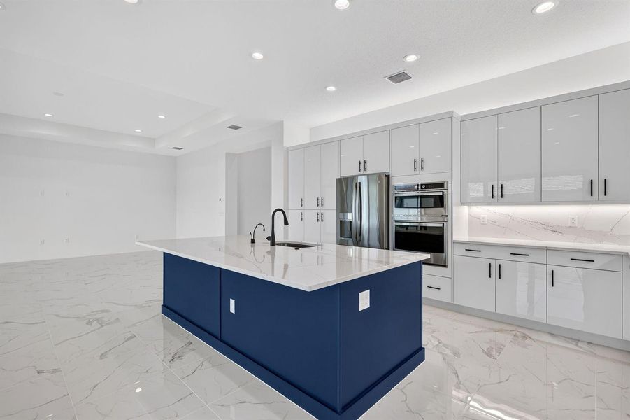 19-web-or-mls-7R7A8906 19-web-or-mls-7R7A8906