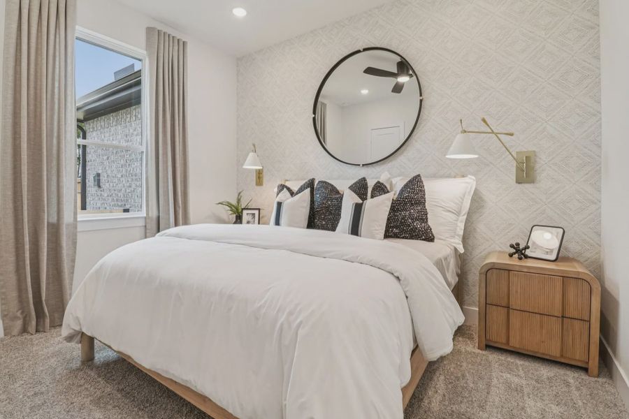 Representative furnished interior of a home built from the Lauren by Chesmar Homes in Attwater 55s, Waller (Image 17).