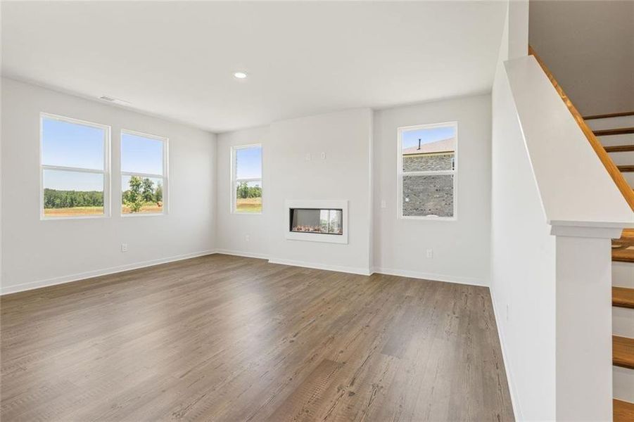 Spacious, unfurnished interior of a new home in Walker Grove, McDonough (Image 28). Spacious, unfurnished interior of a new home in Walker Grove, McDonough (Image 28).