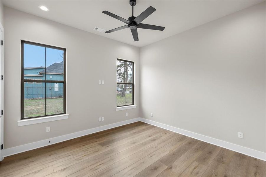 Spacious, unfurnished interior of a new home in , Waco (Image 17). Spacious, unfurnished interior of a new home in , Waco (Image 17).