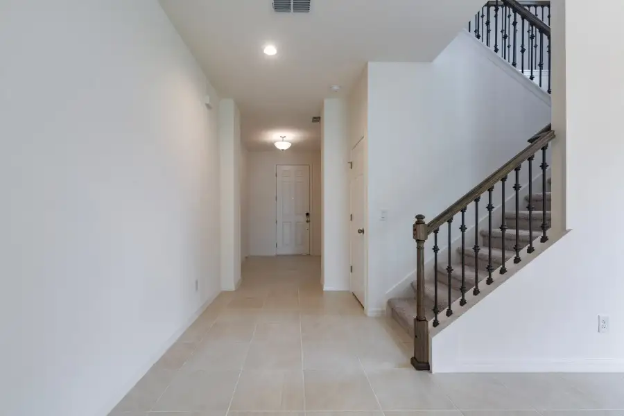Well-Appointed Entryway in Central Florida Single-Family Home