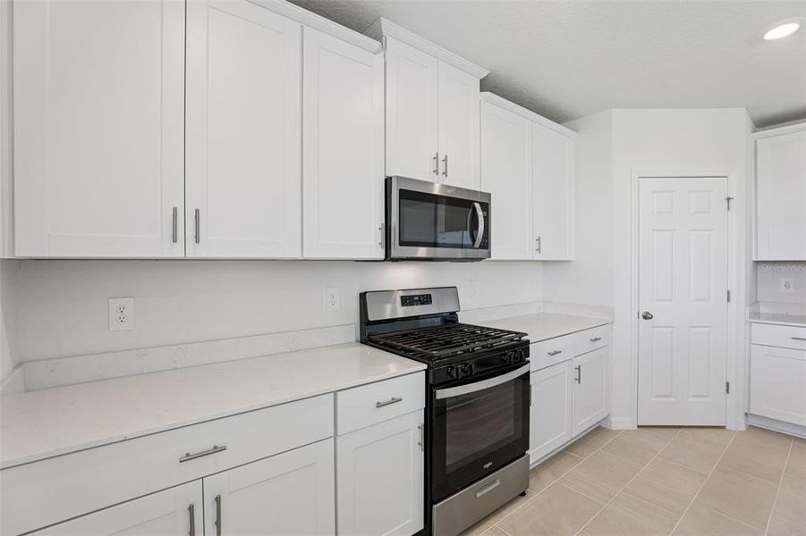 Furnished interior view inside a new home in The Reserve at Twin Lakes, St. Cloud (Image 5). Furnished interior view inside a new home in The Reserve at Twin Lakes, St. Cloud (Image 5).