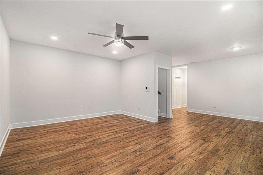 Spacious, unfurnished interior of a new home in , Carrollton (Image 15).
