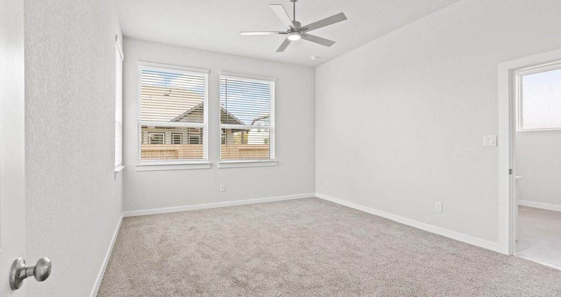 Spacious, unfurnished interior of a new home in Village at Three Oaks, Seguin (Image 14). Spacious, unfurnished interior of a new home in Village at Three Oaks, Seguin (Image 14).