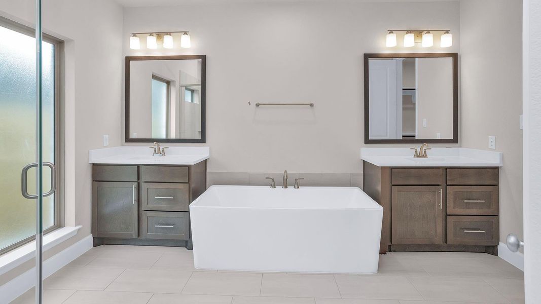 Furnished interior view inside a new home in Grand Central Park, Conroe (Image 8). Furnished interior view inside a new home in Grand Central Park, Conroe (Image 8).