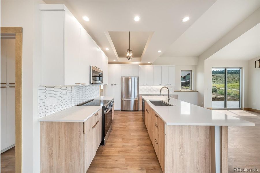 Image 37 of a home in .