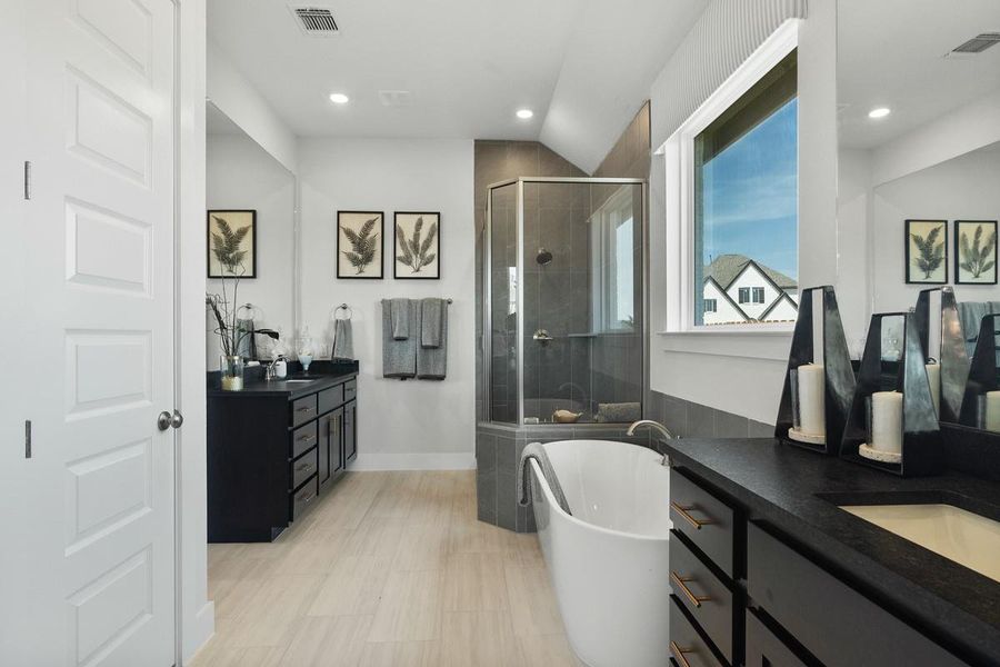 **PHOTO REPRESENTATIVE OF FLOORPLAN ONLY** **PHOTO REPRESENTATIVE OF FLOORPLAN ONLY**