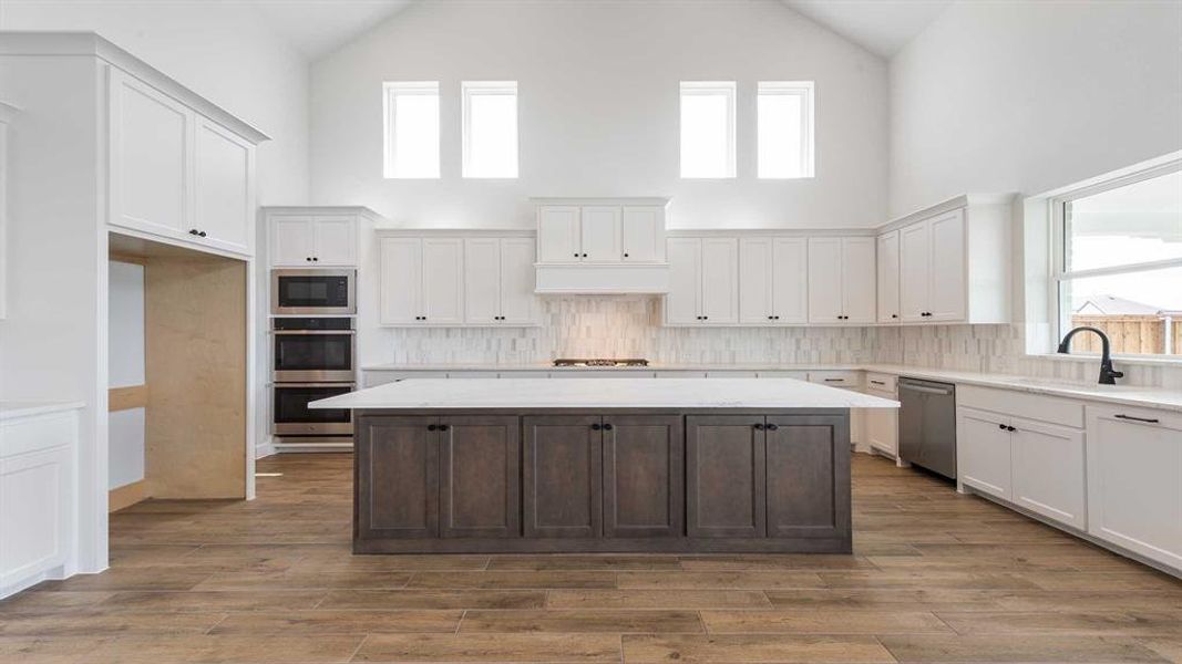 Furnished interior view inside a new home in Terraces 82'/100', Rockwall (Image 8). Furnished interior view inside a new home in Terraces 82'/100', Rockwall (Image 8).