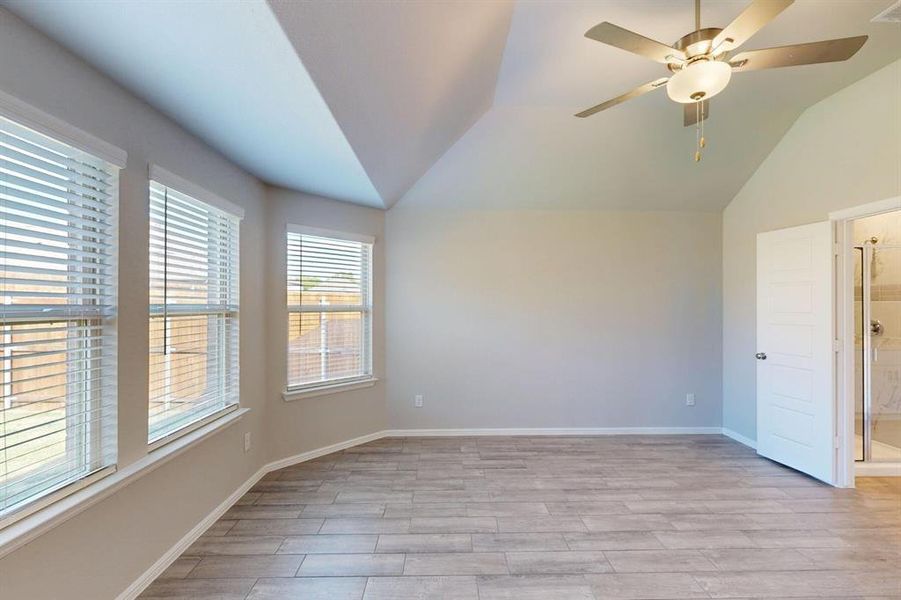 Spacious, unfurnished interior of a new home in Forest Park, Princeton (Image 20). Spacious, unfurnished interior of a new home in Forest Park, Princeton (Image 20).