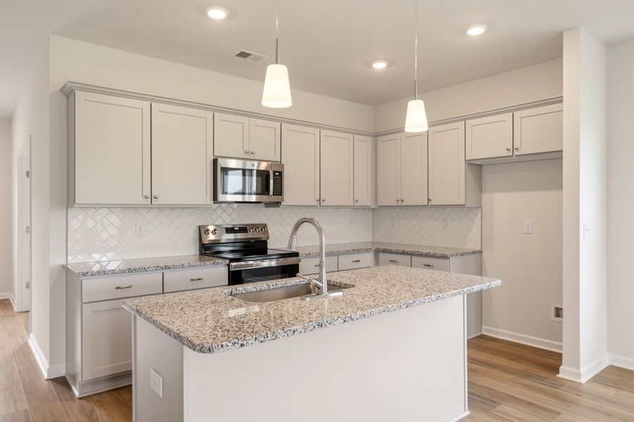 Furnished interior view inside a new home in Dove Hollow, Chesnee (Image 13).