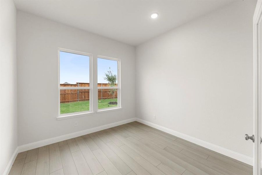 12_5534 Burford, Celina - Study 12_5534 Burford, Celina - Study