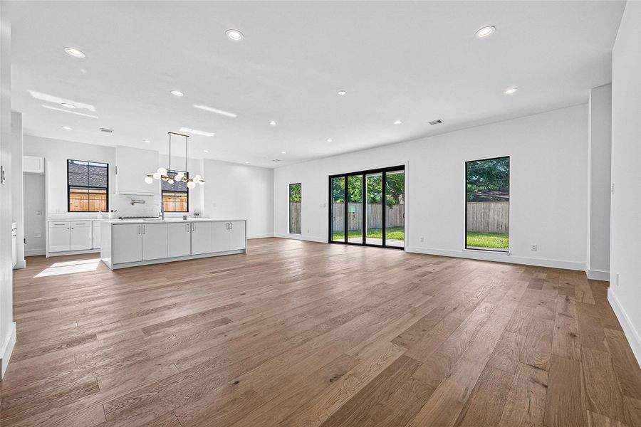 Spacious, unfurnished interior of a new home in , Houston (Image 37). Spacious, unfurnished interior of a new home in , Houston (Image 37).