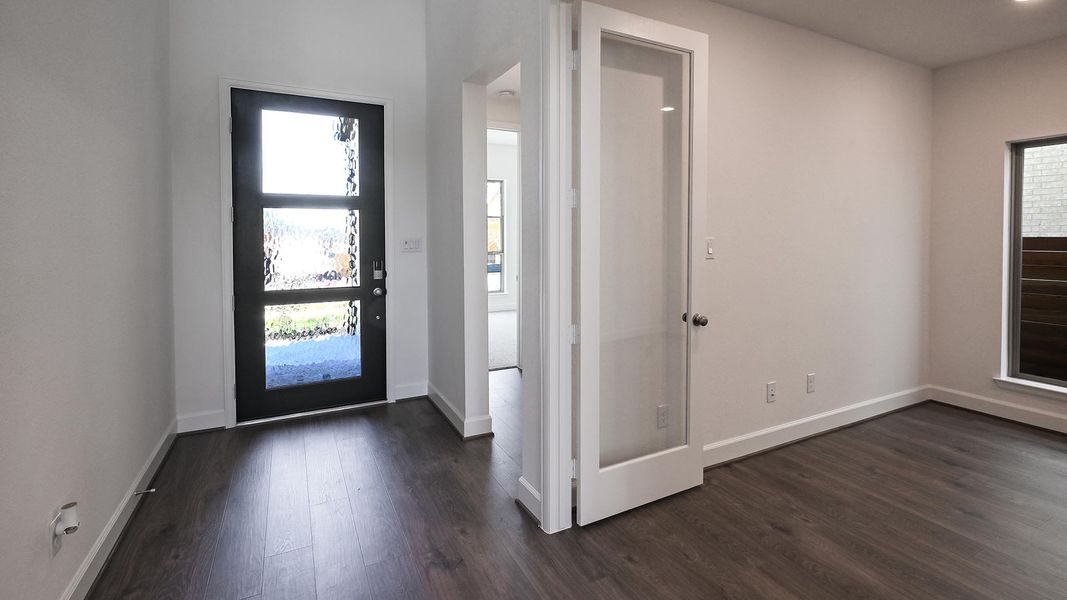 Spacious, unfurnished interior of a new home in Juniper Springs, Lockhart (Image 19).
