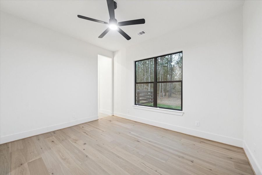 Spacious, unfurnished interior of a new home in , Montgomery (Image 33).