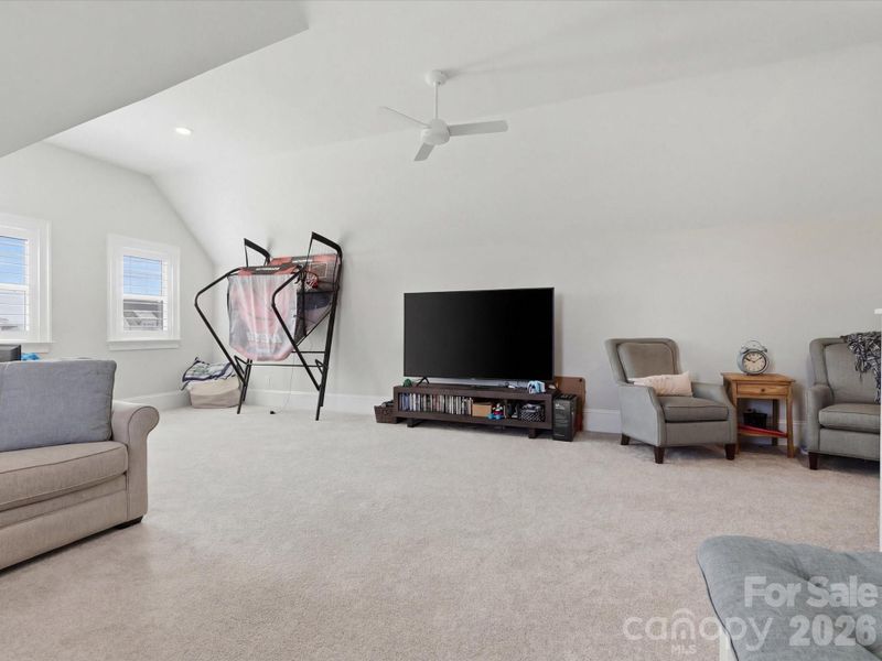 Bonus Room