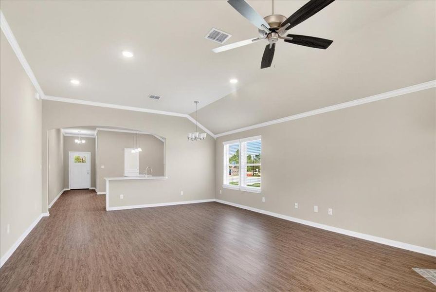 Spacious, unfurnished interior of a new home in , Robinson (Image 37).
