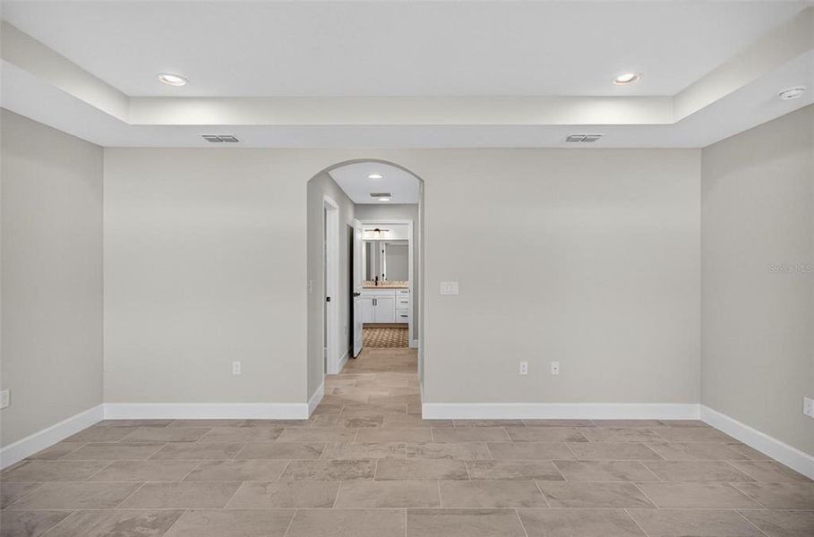 Spacious, unfurnished interior of a new home in , Palm Coast (Image 31).