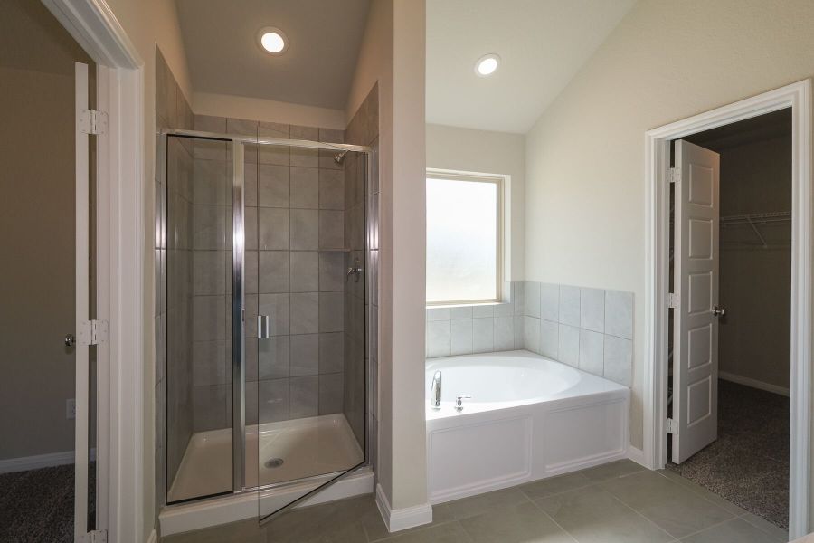 Owner's Bathroom Owner's Bathroom