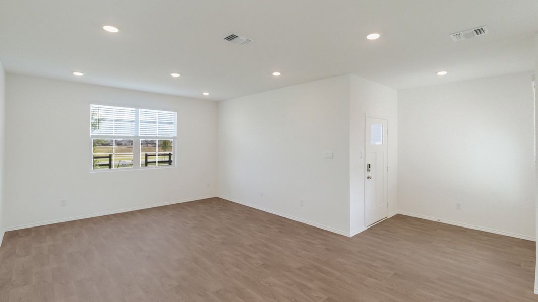Spacious, unfurnished interior of a new home in Valverde, Bastrop (Image 8). Spacious, unfurnished interior of a new home in Valverde, Bastrop (Image 8).