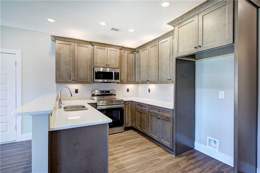Furnished interior view inside a new home in , Cartersville (Image 12).