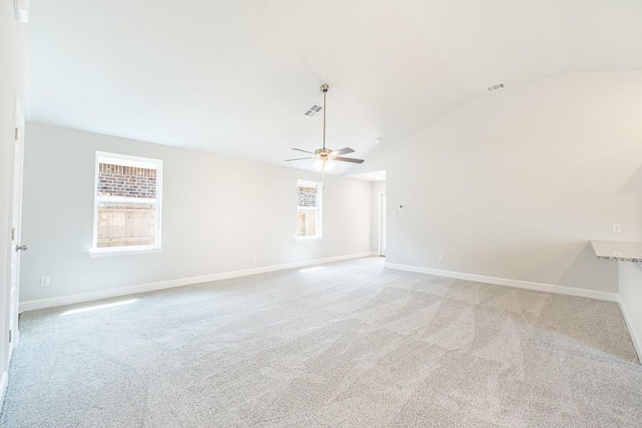 Spacious, unfurnished interior of a new home in Stonebrooke, Conroe (Image 10). Spacious, unfurnished interior of a new home in Stonebrooke, Conroe (Image 10).