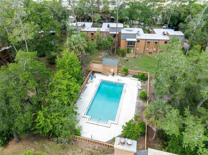 Community amenities in , Longwood (Image 25).