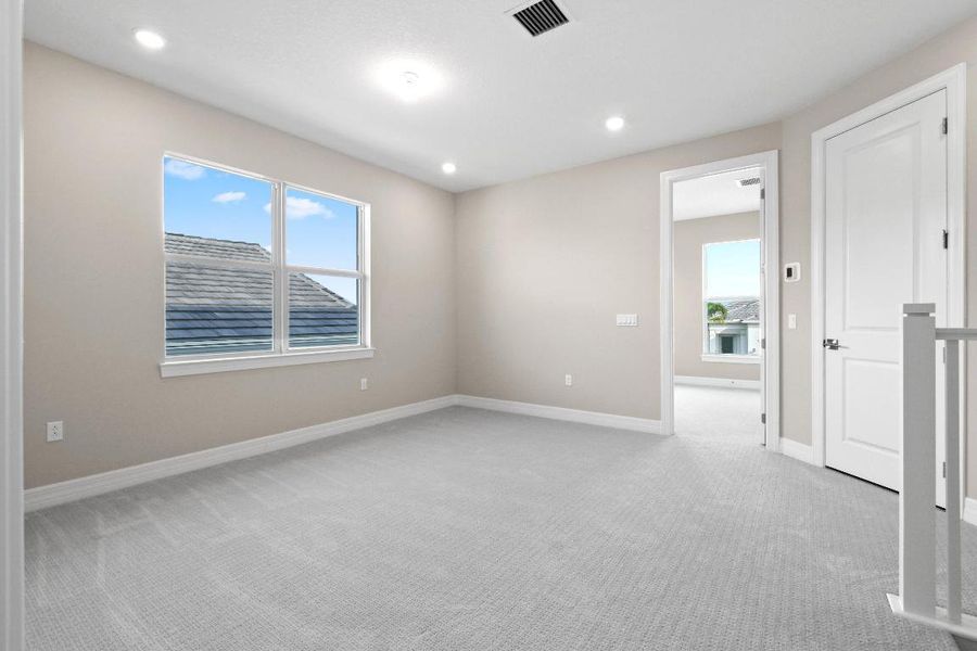 12313FrontlineLane(31)