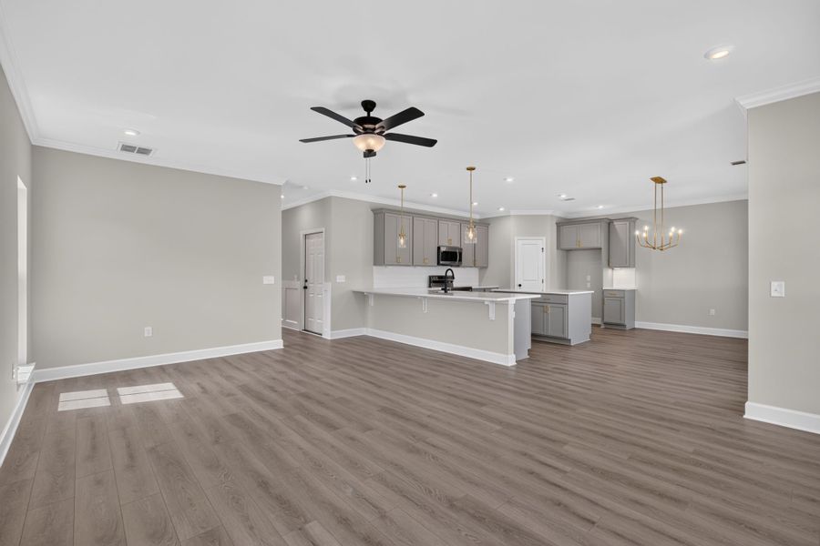 Edisto – Spacious Great Room Open to the Kitchen Edisto – Spacious Great Room Open to the Kitchen