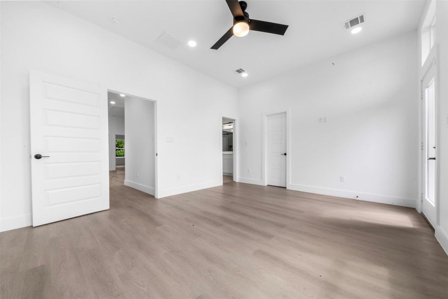 Spacious, unfurnished interior of a new home in , Houston (Image 13). Spacious, unfurnished interior of a new home in , Houston (Image 13).