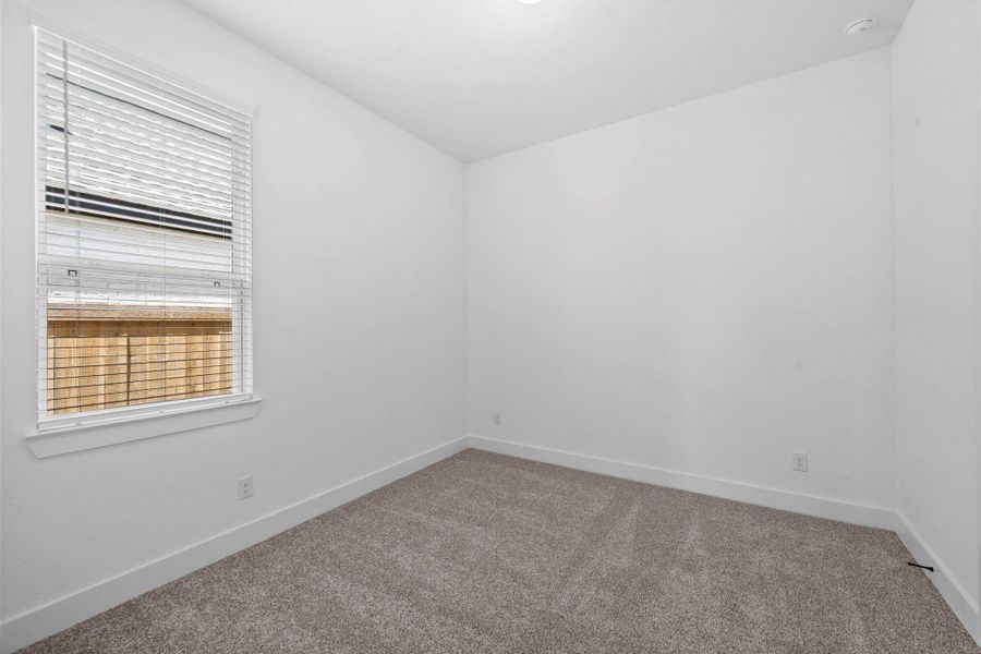 Photos are REPRESENTATIVE of the home /floor plan and are NOT of the actual home.  Selections, features, and room options may vary.