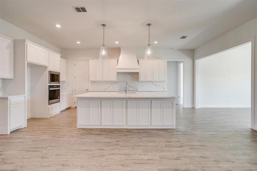 Furnished interior view inside a new home in , Burleson (Image 5). Furnished interior view inside a new home in , Burleson (Image 5).