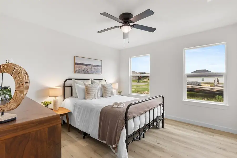 Furnished interior view inside a new home in , Robinson (Image 18).