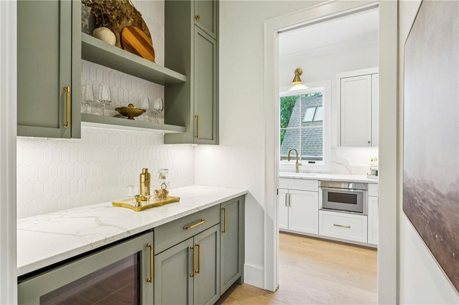 Furnished interior view inside a new home in , Atlanta (Image 17).