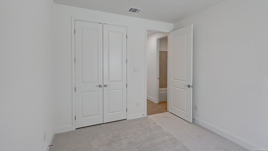 Spacious, unfurnished interior of a new home in Kallison Ranch, San Antonio (Image 20).