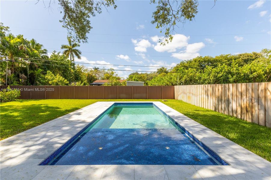 Exterior details and patio area of a home in , Biscayne Park (Image 28).