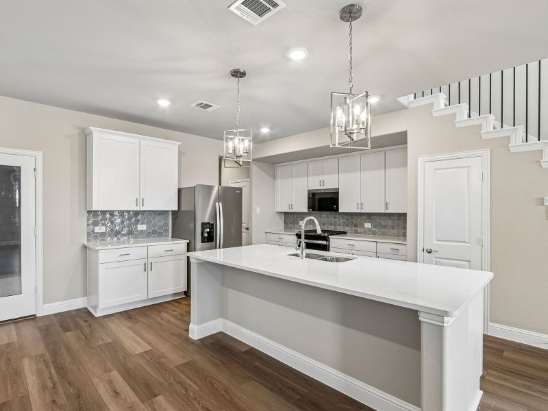 Furnished interior view inside a new home in Oak Ridge Park, Corinth (Image 9).