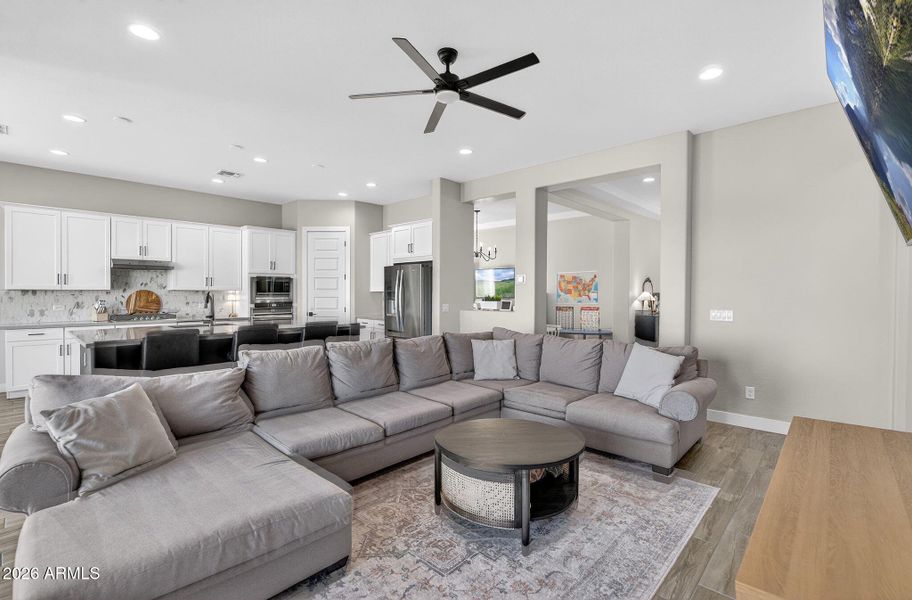 8-web-or-mls-43- E Pegasus Pkwy