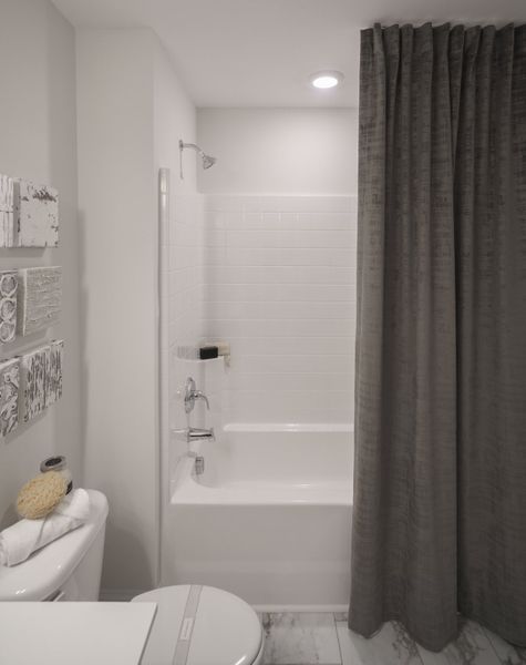 Representative furnished interior of a home built from the The Kensington E by Cothran Homes in Holly Ridge, Greenville (Image 45). Representative furnished interior of a home built from the The Kensington E by Cothran Homes in Holly Ridge, Greenville (Image 45).