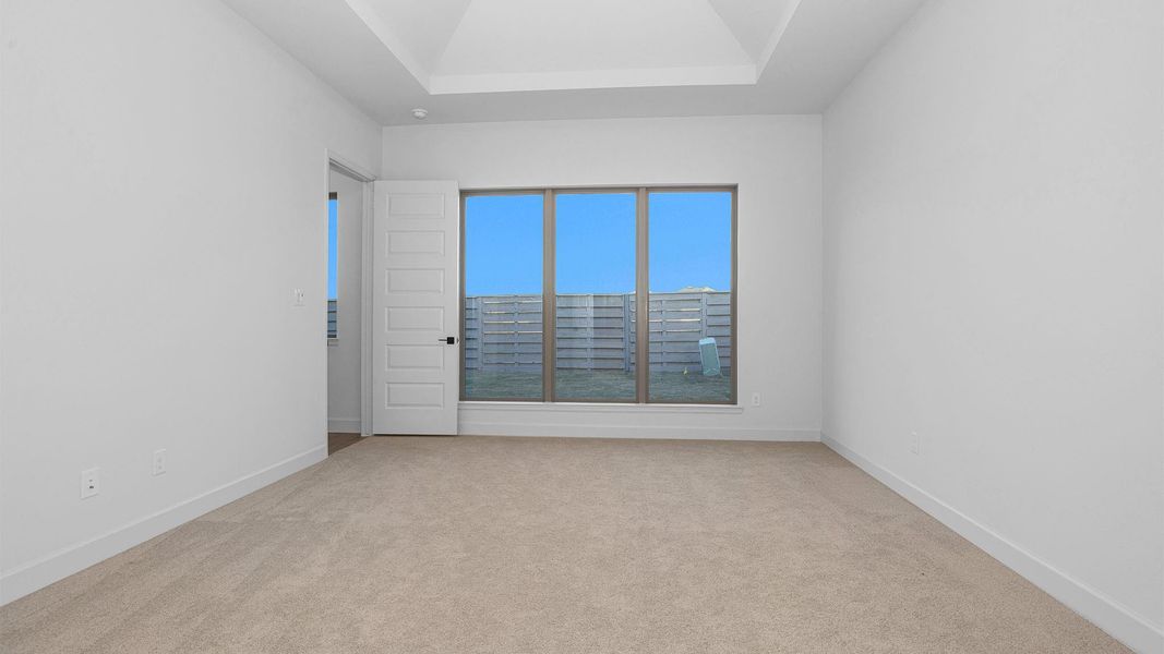 Spacious, unfurnished interior of a new home in Austin Point 60', Richmond (Image 8).